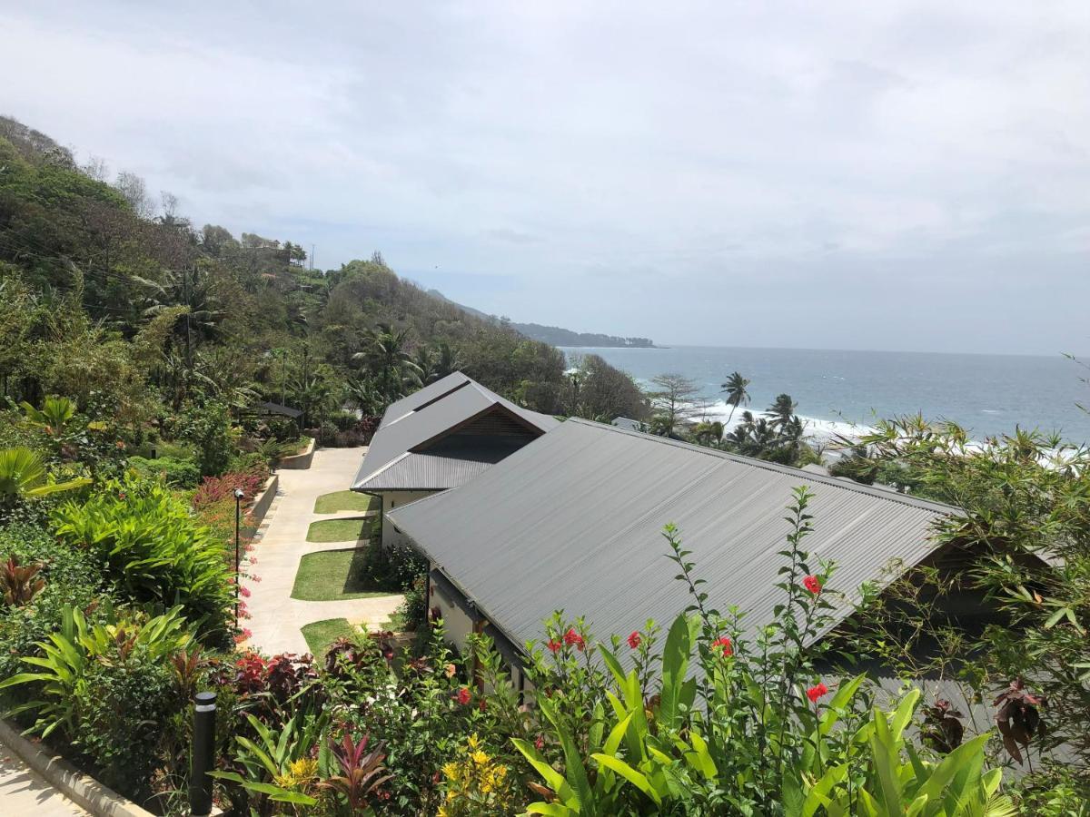 Paradise Chalets Yoga & Wellness Takamaka Exteriör bild