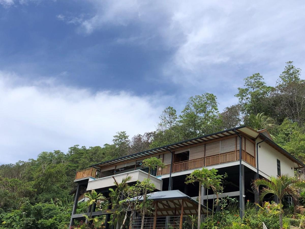 Paradise Chalets Yoga & Wellness Takamaka Exteriör bild