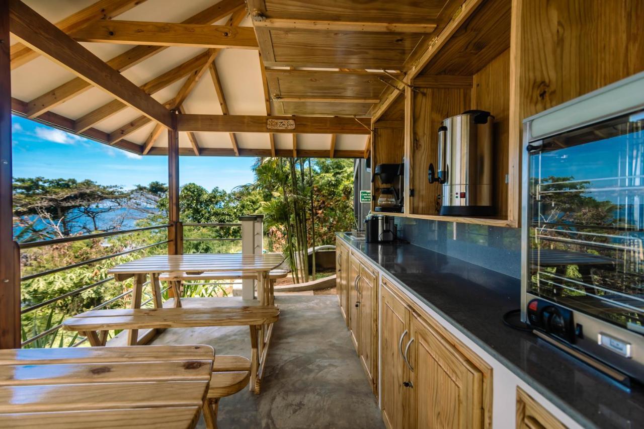 Paradise Chalets Yoga & Wellness Takamaka Exteriör bild