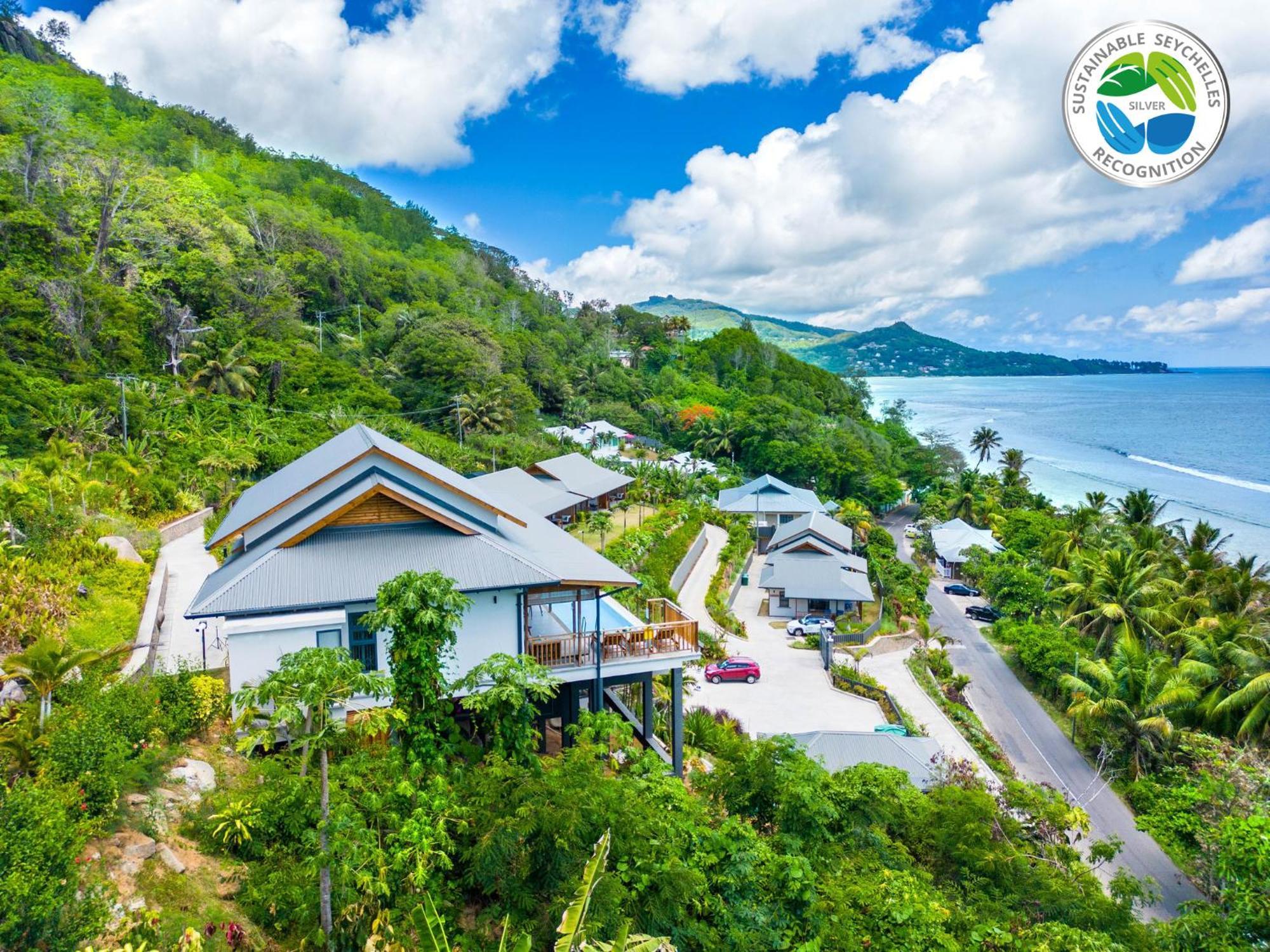 Paradise Chalets Yoga & Wellness Takamaka Exteriör bild